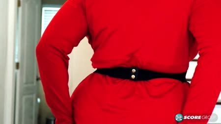 #1 Огромные дойки толстой шлюшки зашли пареньку