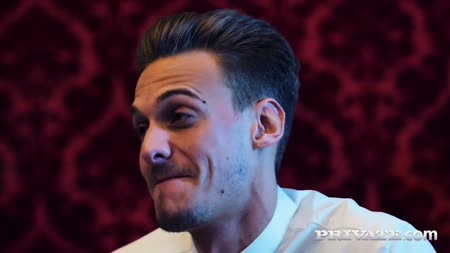 #1 Грудастая милфа округляет глаза от большого пениса самца