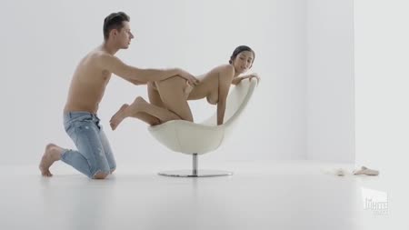 #5 Хрупкая азиатка наслаждается красивым сексом с другом